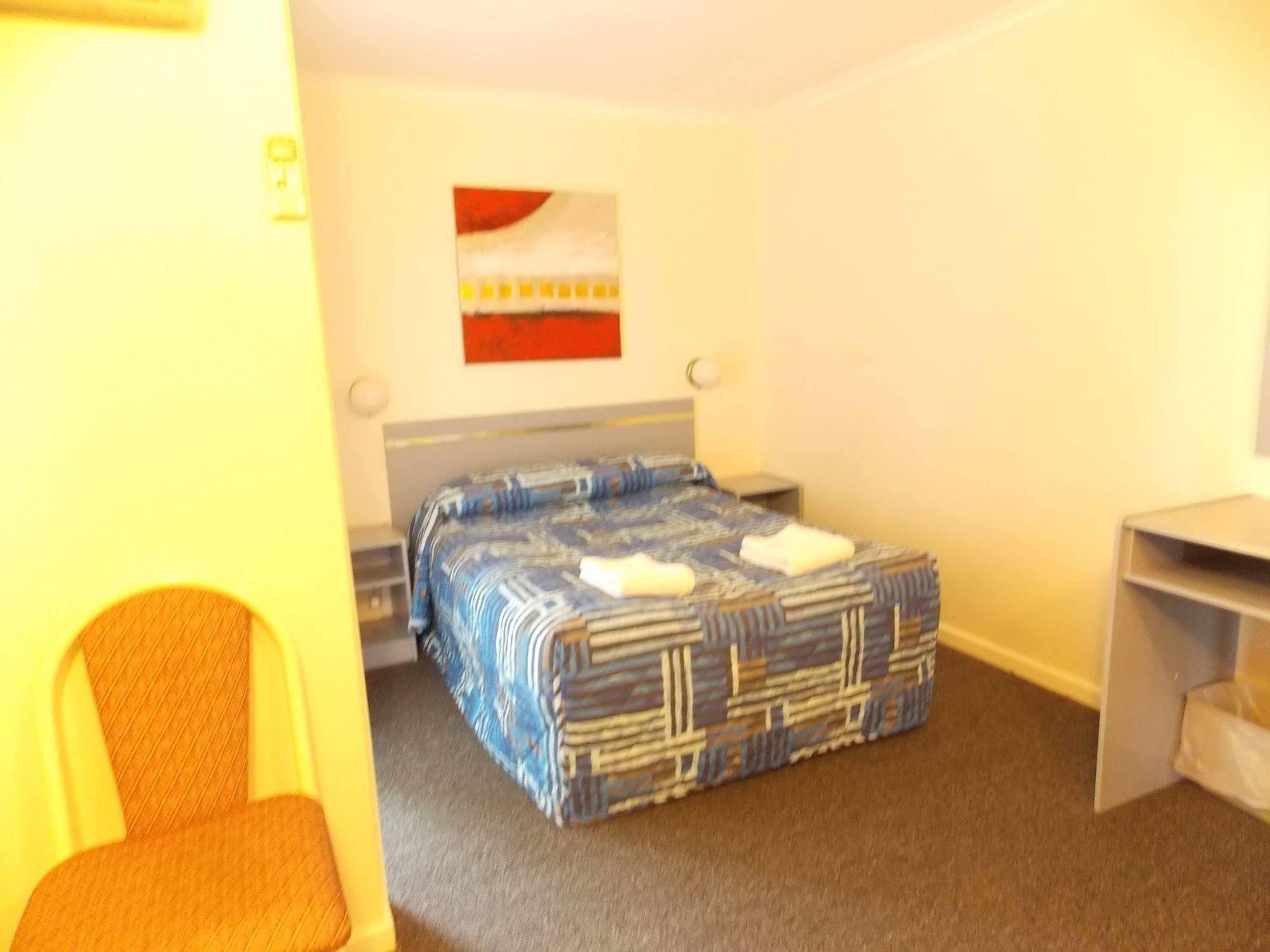 Yass Motel エクステリア 写真