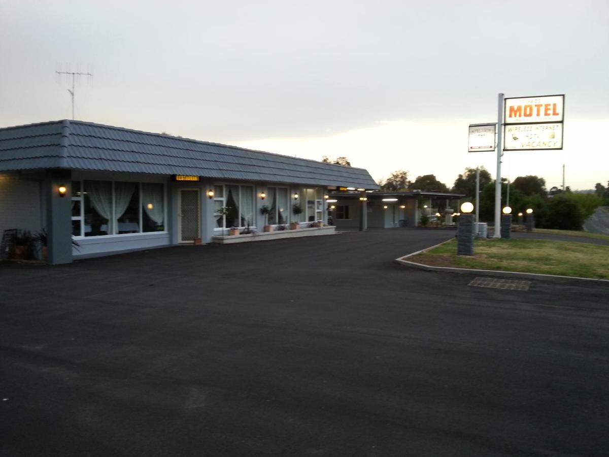 Yass Motel エクステリア 写真